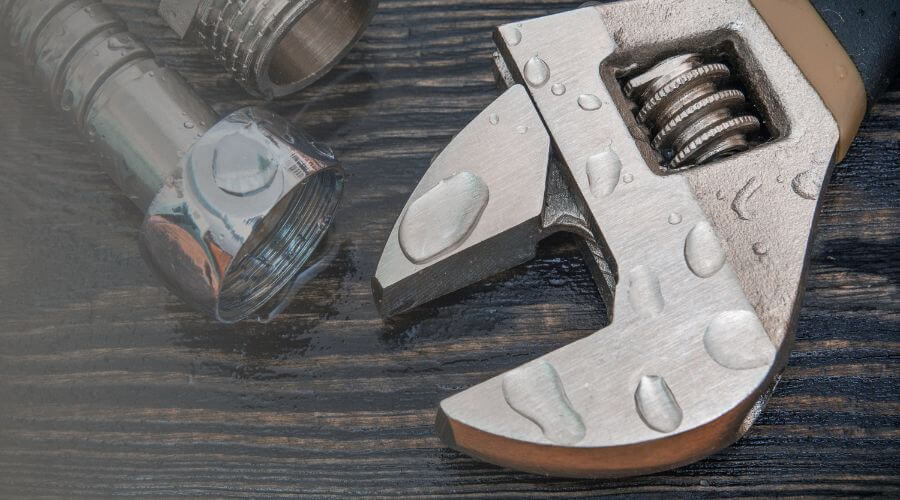 Why choose water damage restoration service for emergency water extraction services in Santa Clarita